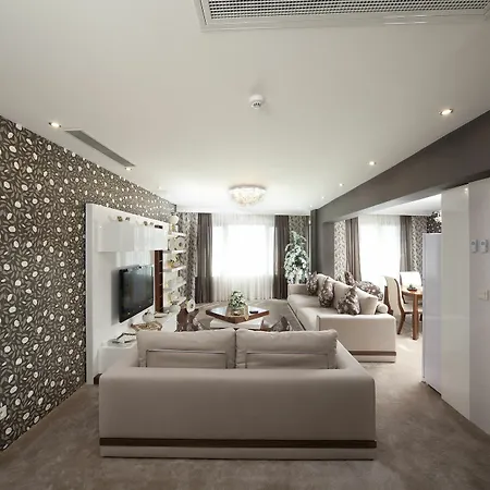 Golf Royal Residence