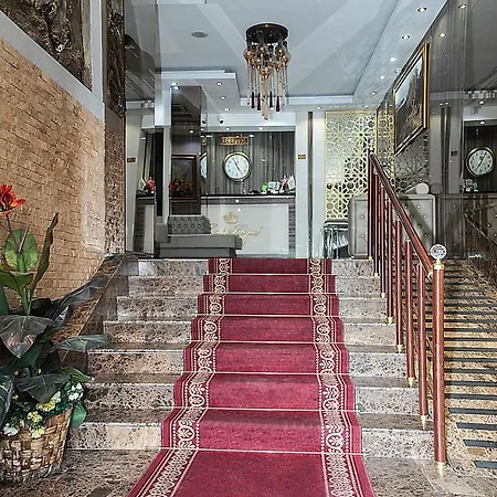 Golf Royal Residence Apartment