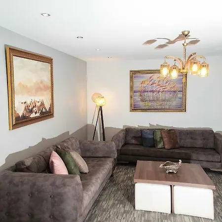 Apartment Golf Royal Residence *