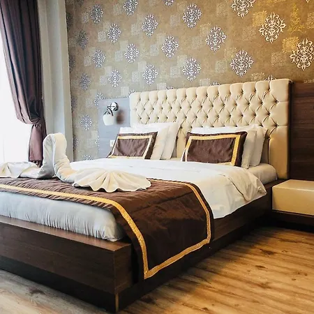 Golf Royal Residence * Istanbul