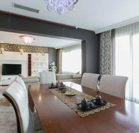 Golf Royal Residence Apartment